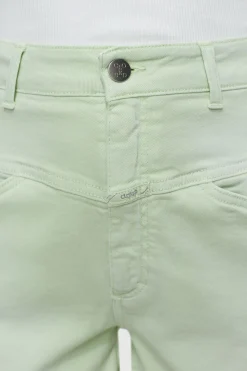 CLOSED Korte Broek><noscript><img width=