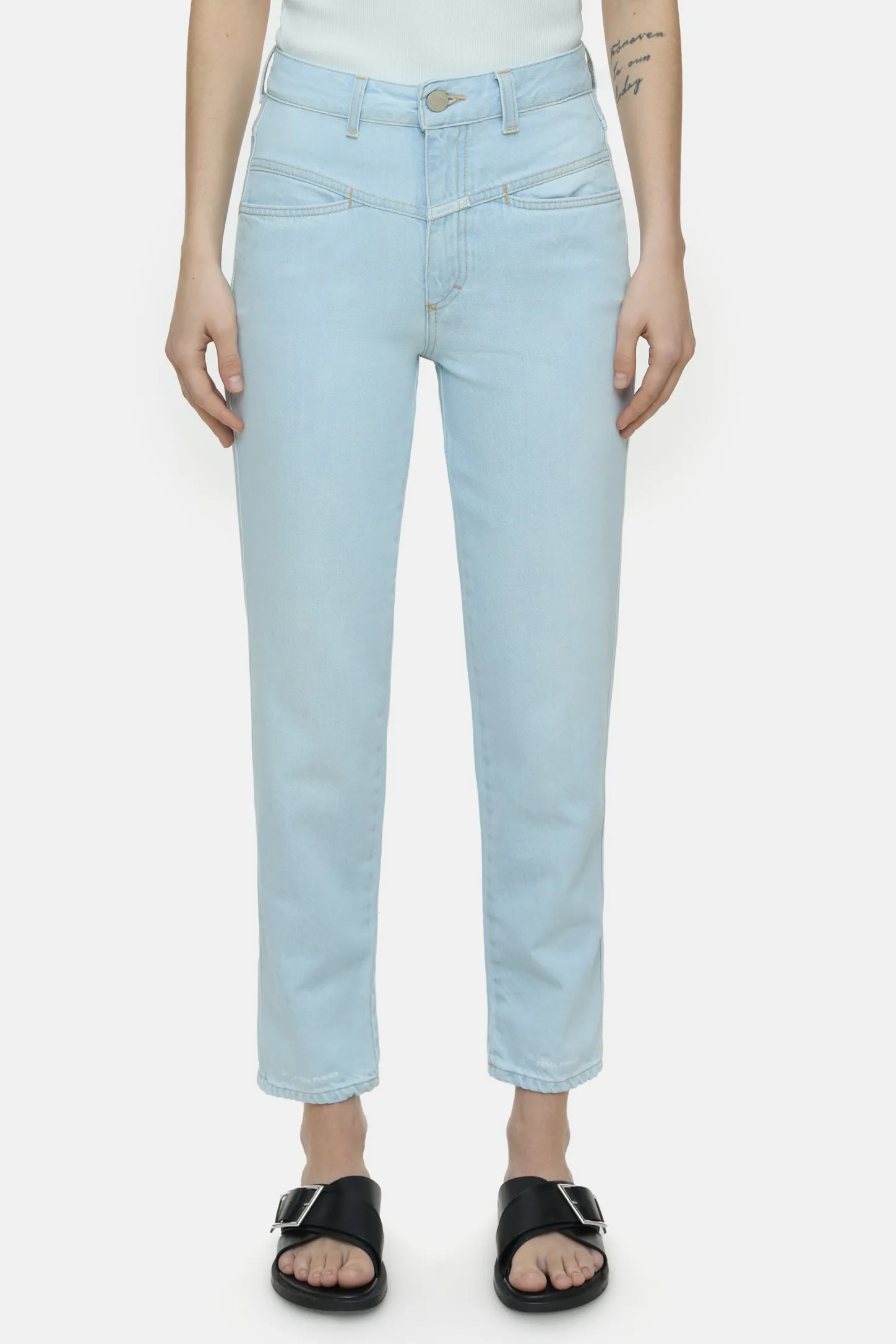 CLOSED Eco-Denim>Heritage Jeans - Stijlnaam Pedaalduwer Lichtblauw