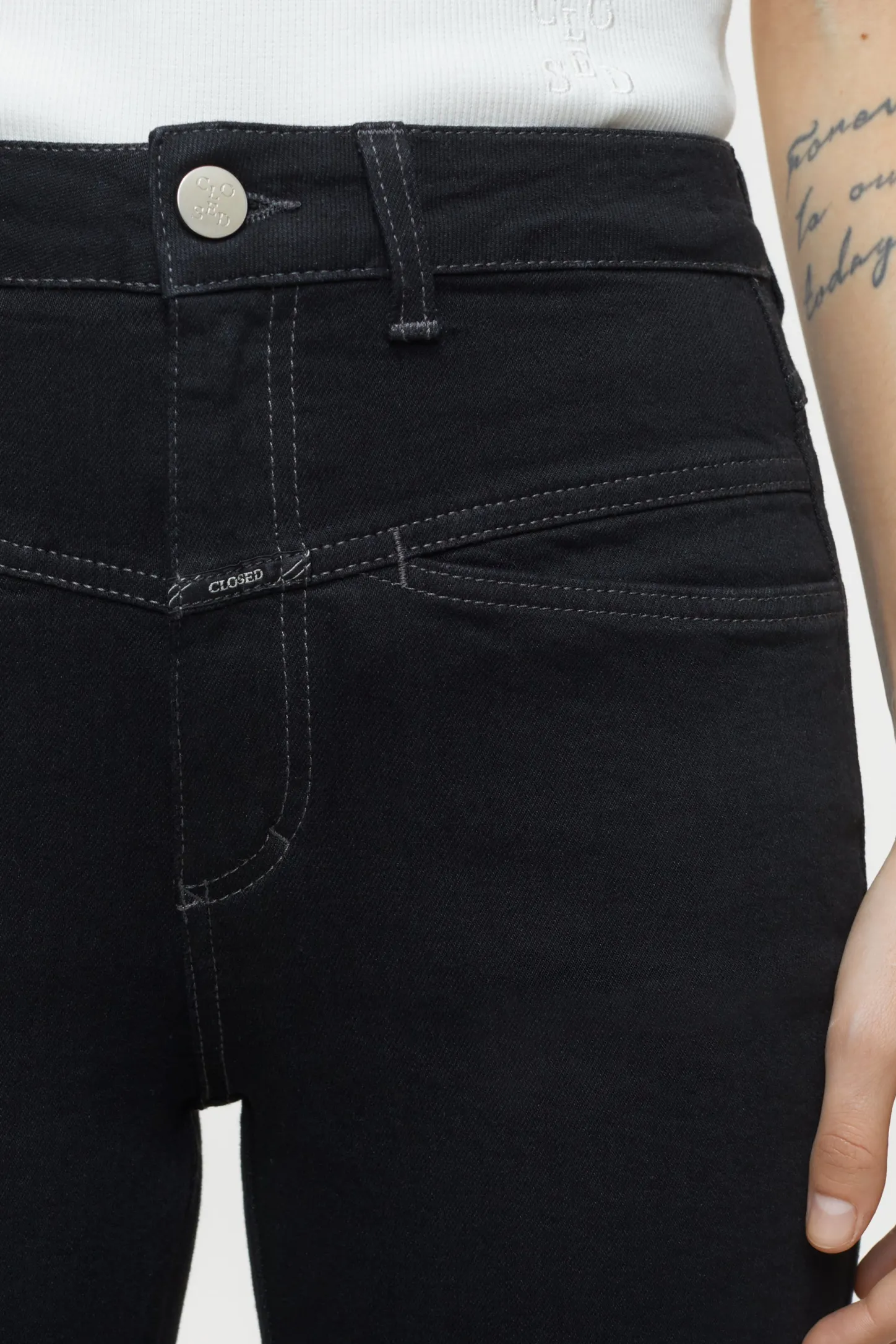 CLOSED Eco-Denim>Heritage Jeans - Stijlnaam Pedaalduwer Zwart