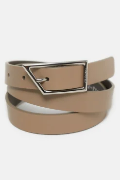CLOSED Riemen><noscript><img width=