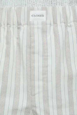 CLOSED Korte Broek><noscript><img width=