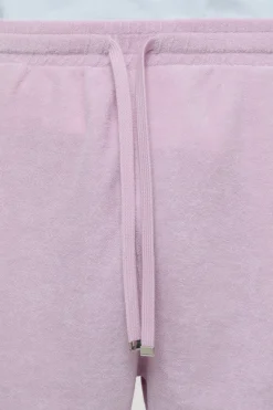 CLOSED Korte Broek><noscript><img width=
