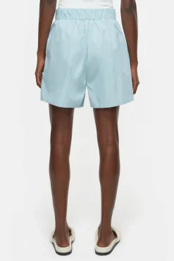 CLOSED Korte Broek><noscript><img width=
