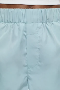 CLOSED Korte Broek><noscript><img width=