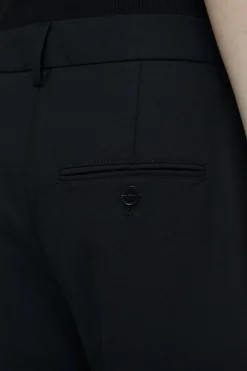 CLOSED Broek><noscript><img width=