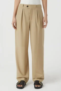 CLOSED Broek><noscript><img width=