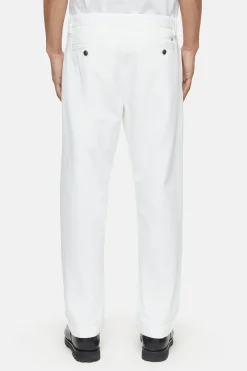 CLOSED Jeans><noscript><img width=