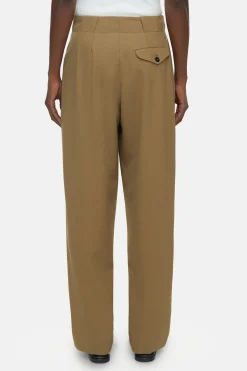 CLOSED Broek><noscript><img width=