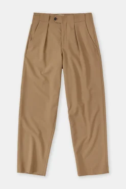 CLOSED Broek><noscript><img width=