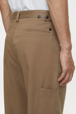 CLOSED Broek><noscript><img width=