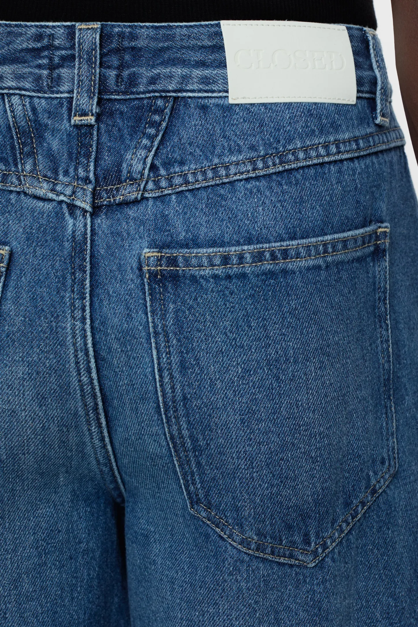 CLOSED Ras>Relaxte Jeans - Stijlnaam Lyna Donkerblauw
