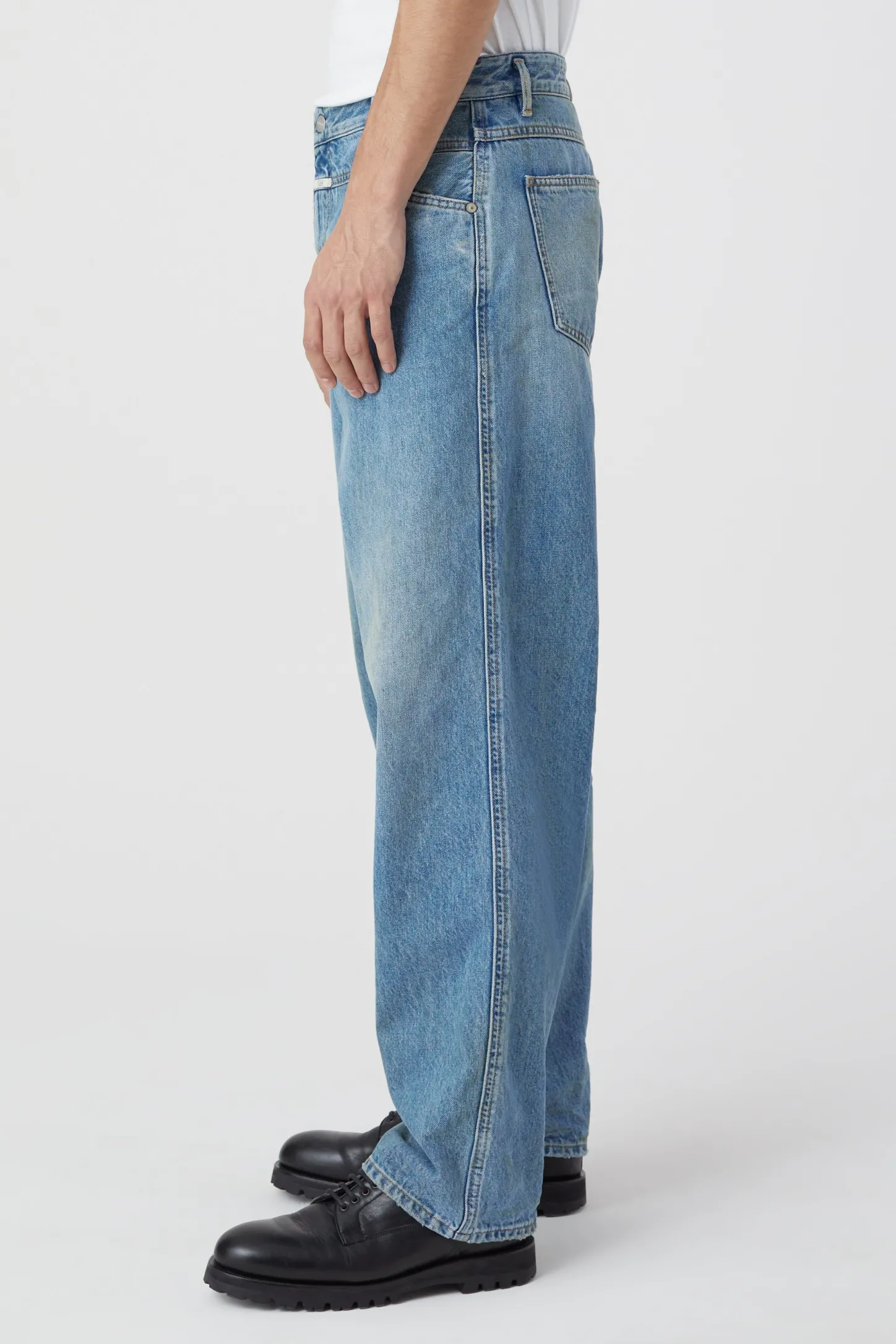 CLOSED Blauwe Spijkerbroek>Relaxte Jeans - Stijlnaam X-Treme Loose Midden Blauw