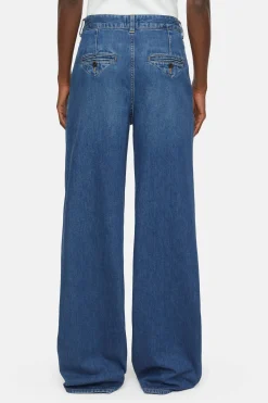 CLOSED Eco-Denim><noscript><img width=