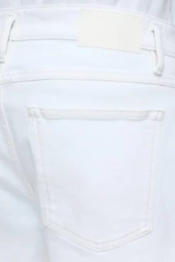 CLOSED Jeans><noscript><img width=