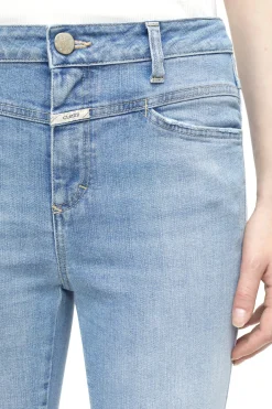 CLOSED Jeans><noscript><img width=