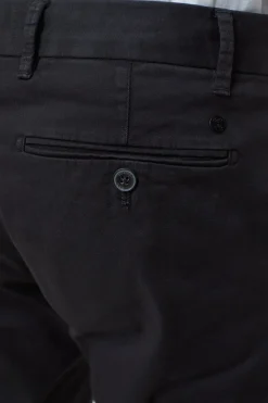 CLOSED Broek><noscript><img width=