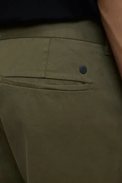 CLOSED Broek><noscript><img width=
