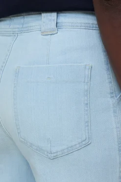 CLOSED Jeans><noscript><img width=