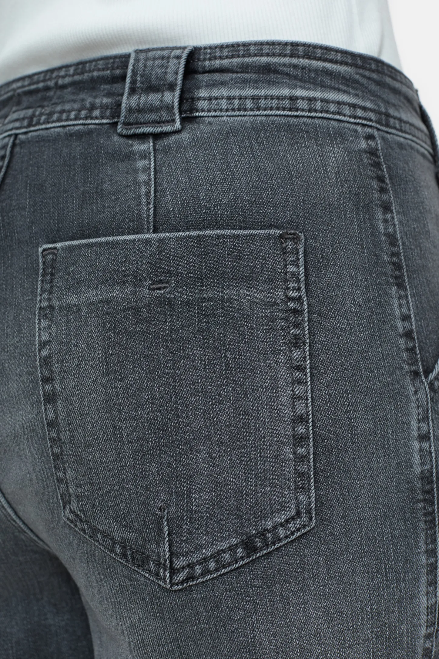CLOSED Eco-Denim>Slim Jeans - Stijlnaam Aria Midden Grijs