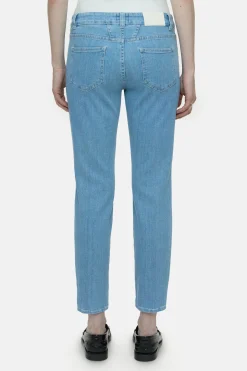 CLOSED Jeans><noscript><img width=