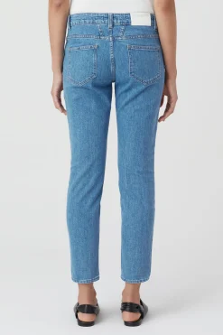 CLOSED Jeans><noscript><img width=