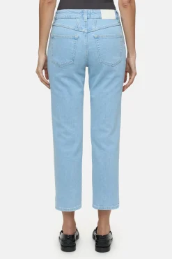CLOSED Eco-Denim><noscript><img width=
