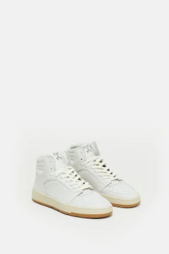 CLOSED Sneakers><noscript><img width=