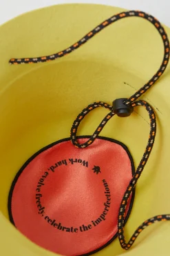 CLOSED Accessoires><noscript><img width=