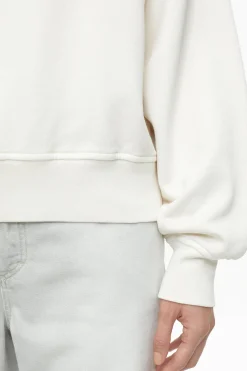 CLOSED Sweatshirts><noscript><img width=