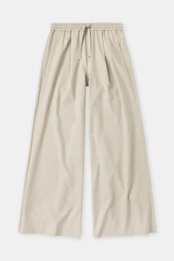 CLOSED Broek><noscript><img width=