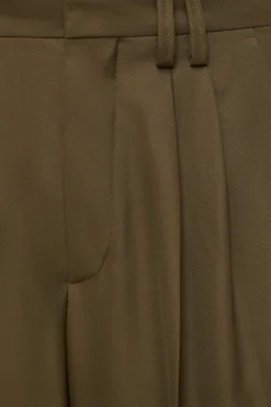 CLOSED Broek><noscript><img width=