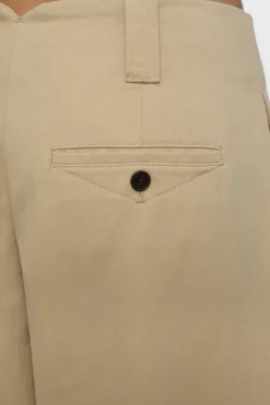 CLOSED Broek><noscript><img width=