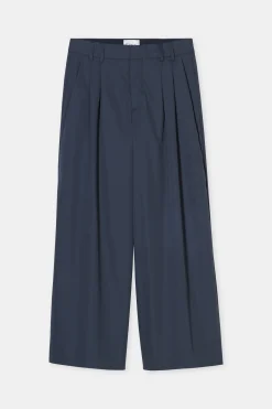 CLOSED Broek><noscript><img width=