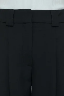 CLOSED Broek><noscript><img width=
