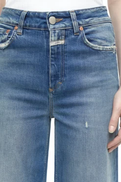 CLOSED Jeans><noscript><img width=