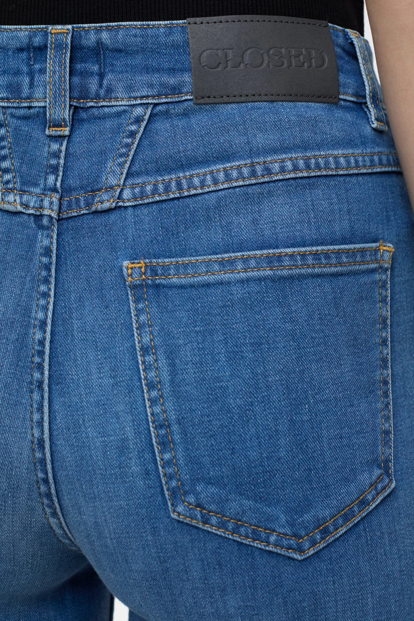 CLOSED Ras>Wijde Jeans - Stijlnaam Glow-Up Donkerblauw