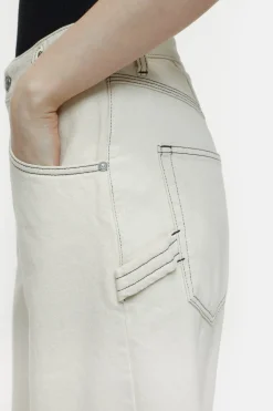 CLOSED Jeans><noscript><img width=