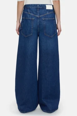 CLOSED Eco-Denim><noscript><img width=