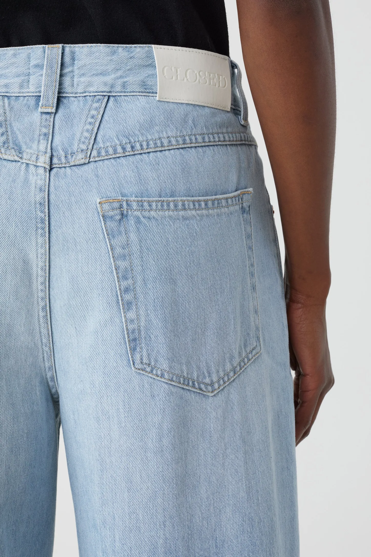 CLOSED Lange Denim>Wijde Jeans - Stijlnaam Nikka Lichtblauw